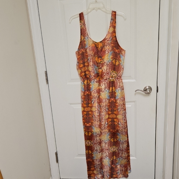 Olsenboye High Low Dress in Warm Tones - Picture 4 of 10